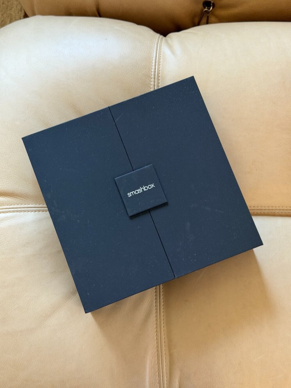 Smashbox | Dual Filter 2-in-1 Concealer + Foundation - Picture 2 of 3